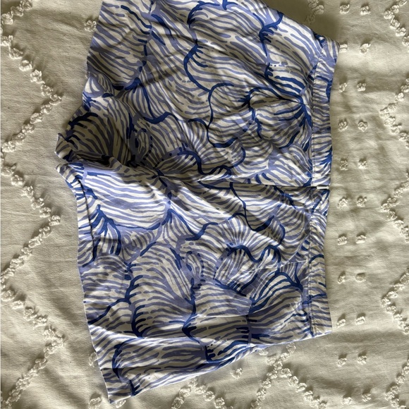 Lilly Pulitzer High Waist Blue and White Striped Shorts - Picture 3 of 3
